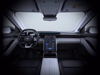 FORD Explorer ev 77kwh extended range premium rwd