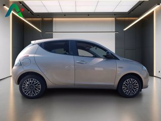 LANCIA Ypsilon 1.0 firefly hybrid gold s&s 70cv