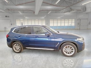 BMW X3 sdrive18d mhev 48v auto