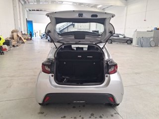 TOYOTA Yaris 1.5h trend