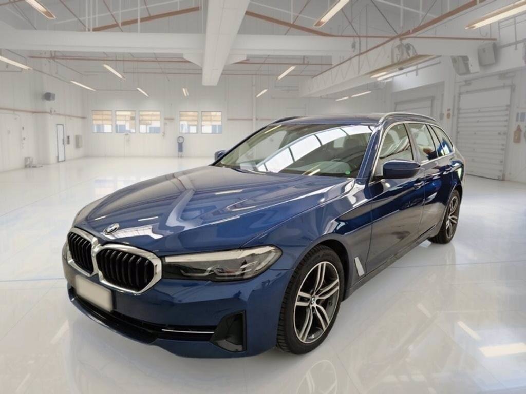 BMW 530d touring mhev 48v business auto