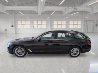 BMW 518d touring mhev 48v business auto