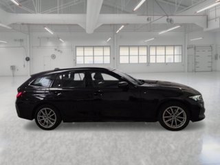 BMW 316d touring mhev 48v auto
