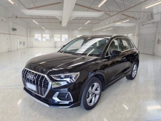 AUDI Q3 35 2.0 tdi business advanced s-tronic